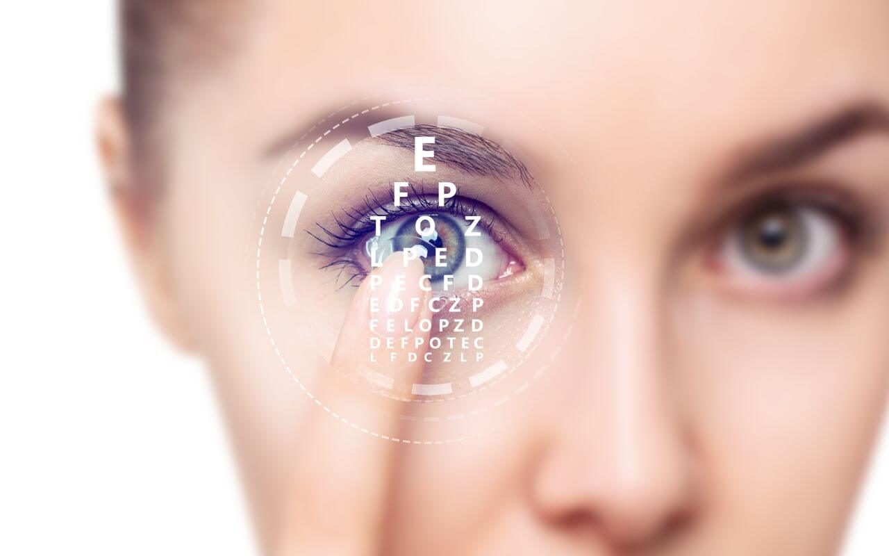 refractive-lens-exchange-surgery-at-dlv close-up of a woman's eye refractive lens exchange surgery at DLV