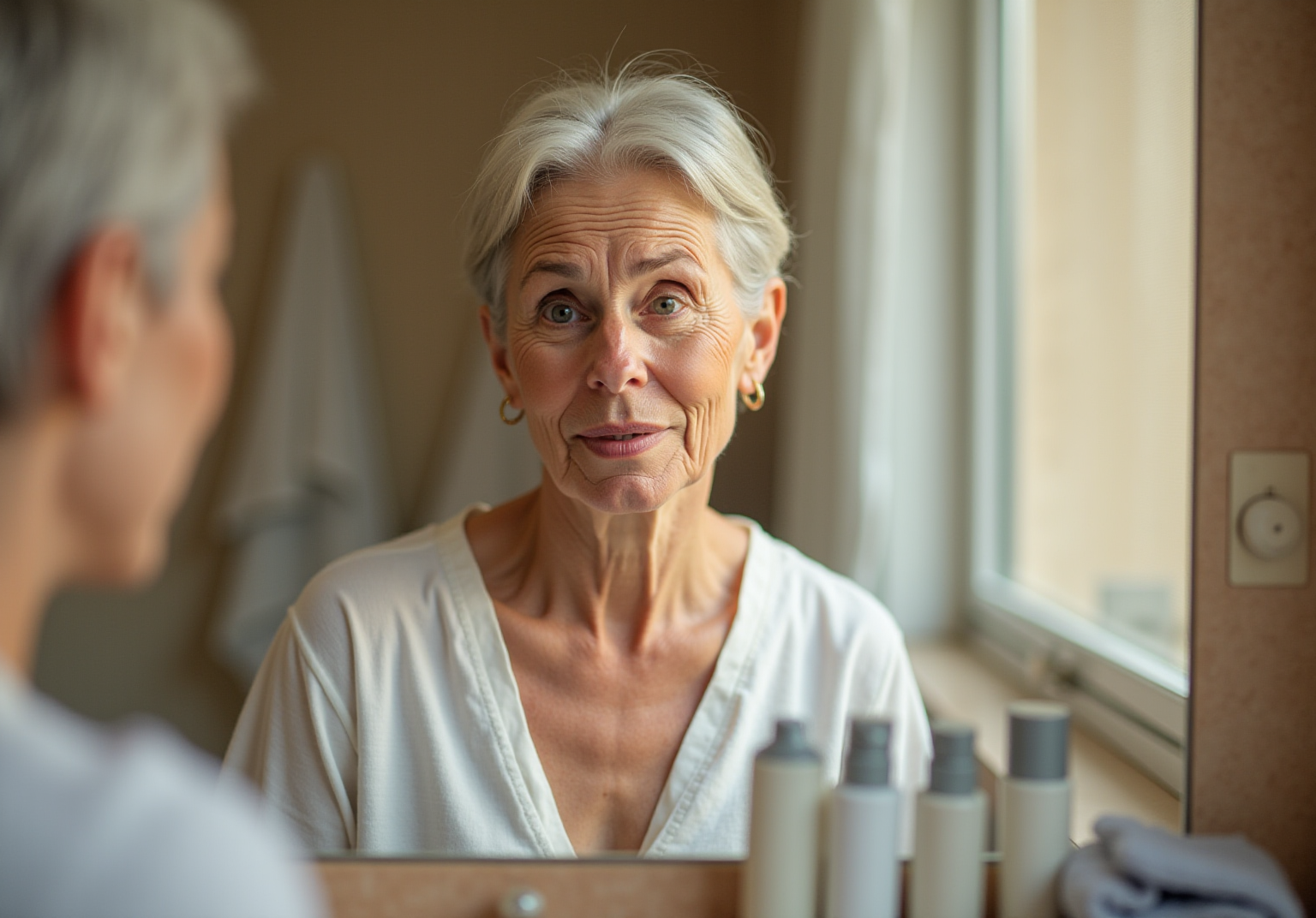 Comprender la blefaroplastia para párpados caídos: una guía completa understanding-blepharoplasty-for-hooded-eyelids-a-complete-guide